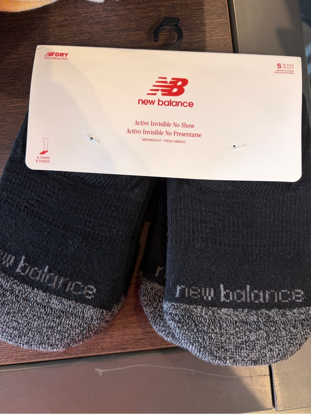 New Balance Men’s Active Invisible No-Show Socks — Black with Gray Toe